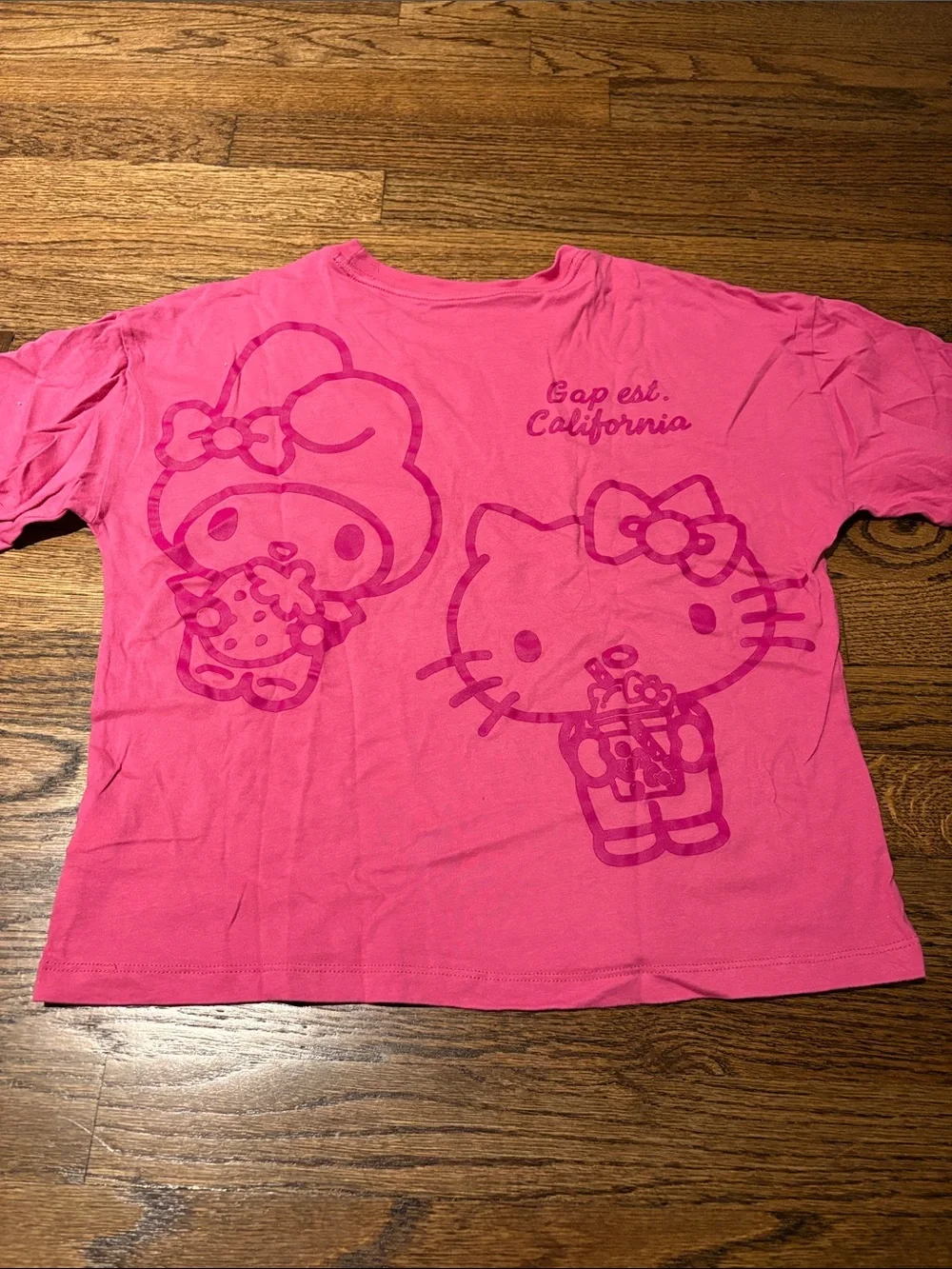 Gap kids x Sanrio Hello Kitty boba tee